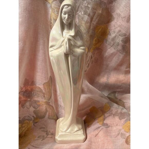 Madonna Mary Bisque Ceramic 11” Figurine Atlantic Mold - Picture 1 of 12